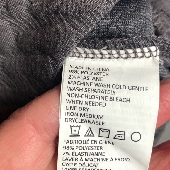 Prana Quilted slightly cropped sweatshirt - Picture 3 of 4